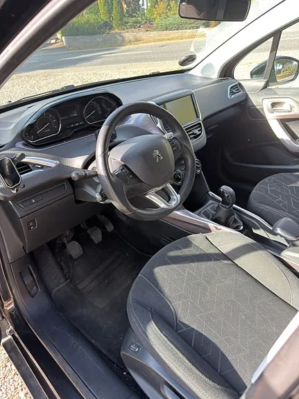 Peugeot 2008 2014 photo 3