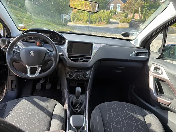 Peugeot 2008 2014 photo 5