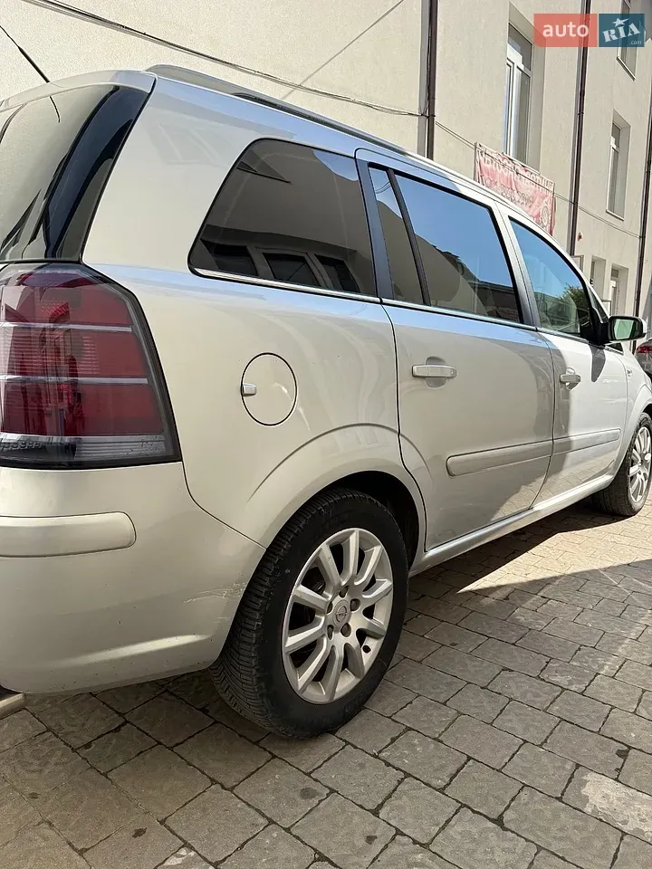 Opel Zafira 2006 photo 4