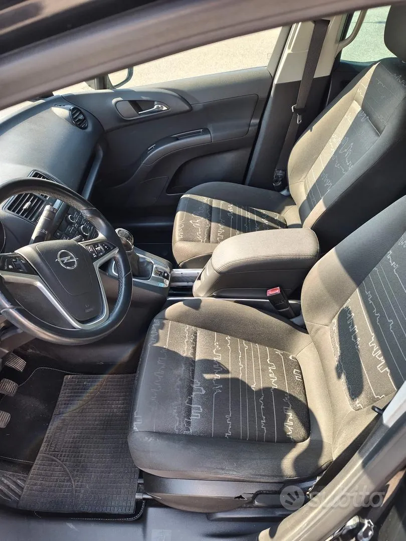 Opel Meriva 2010 photo 4