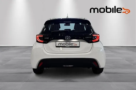 Toyota Yaris 2022 photo 4