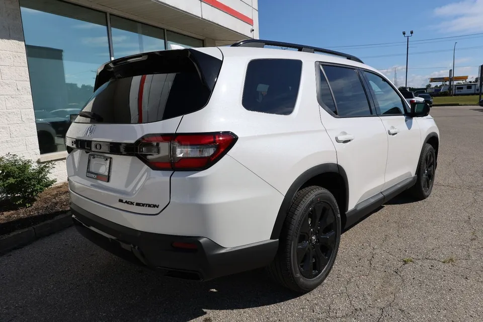 Honda Pilot 2026 photo 2