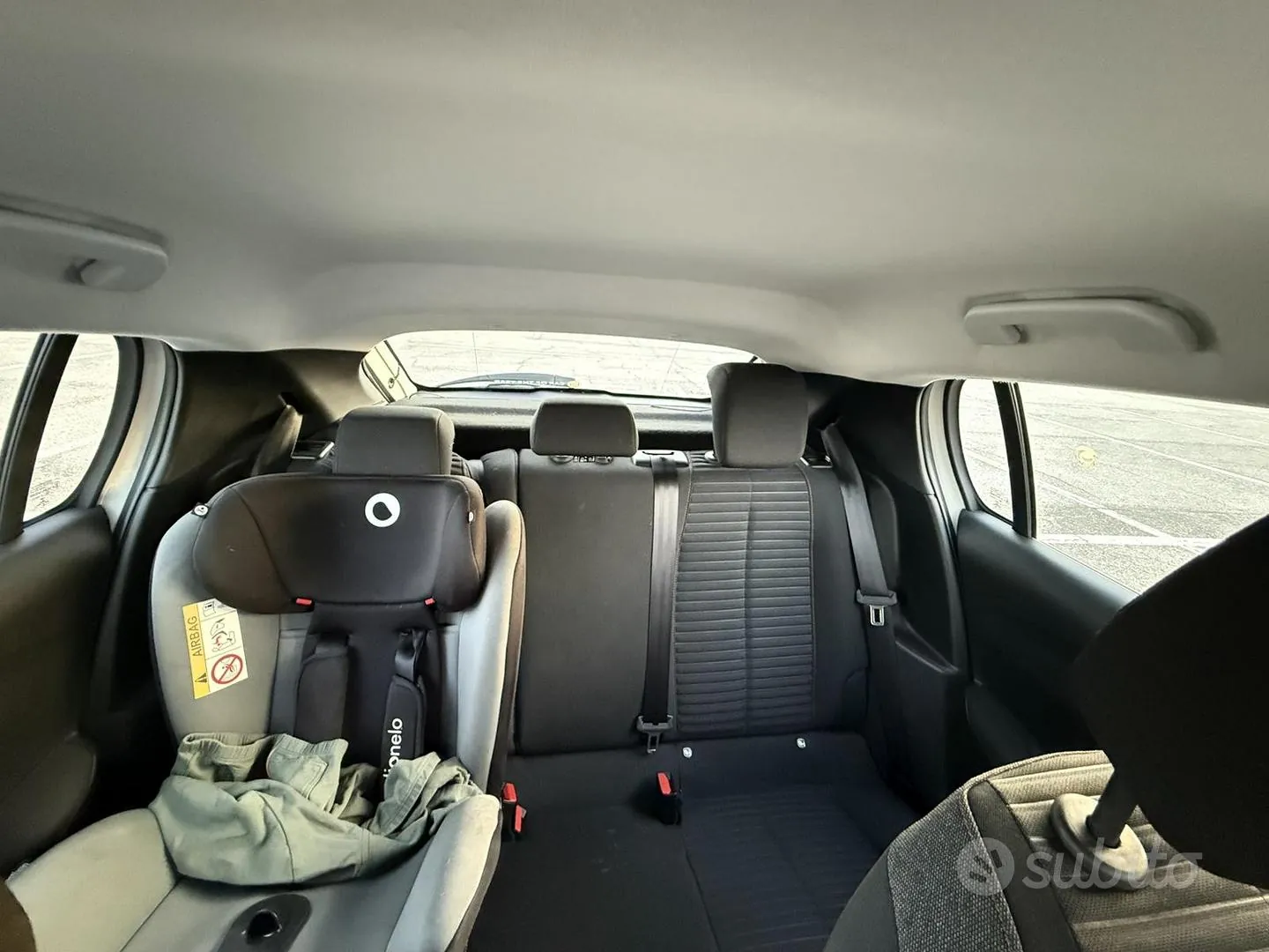 Peugeot 208 2026 photo 5
