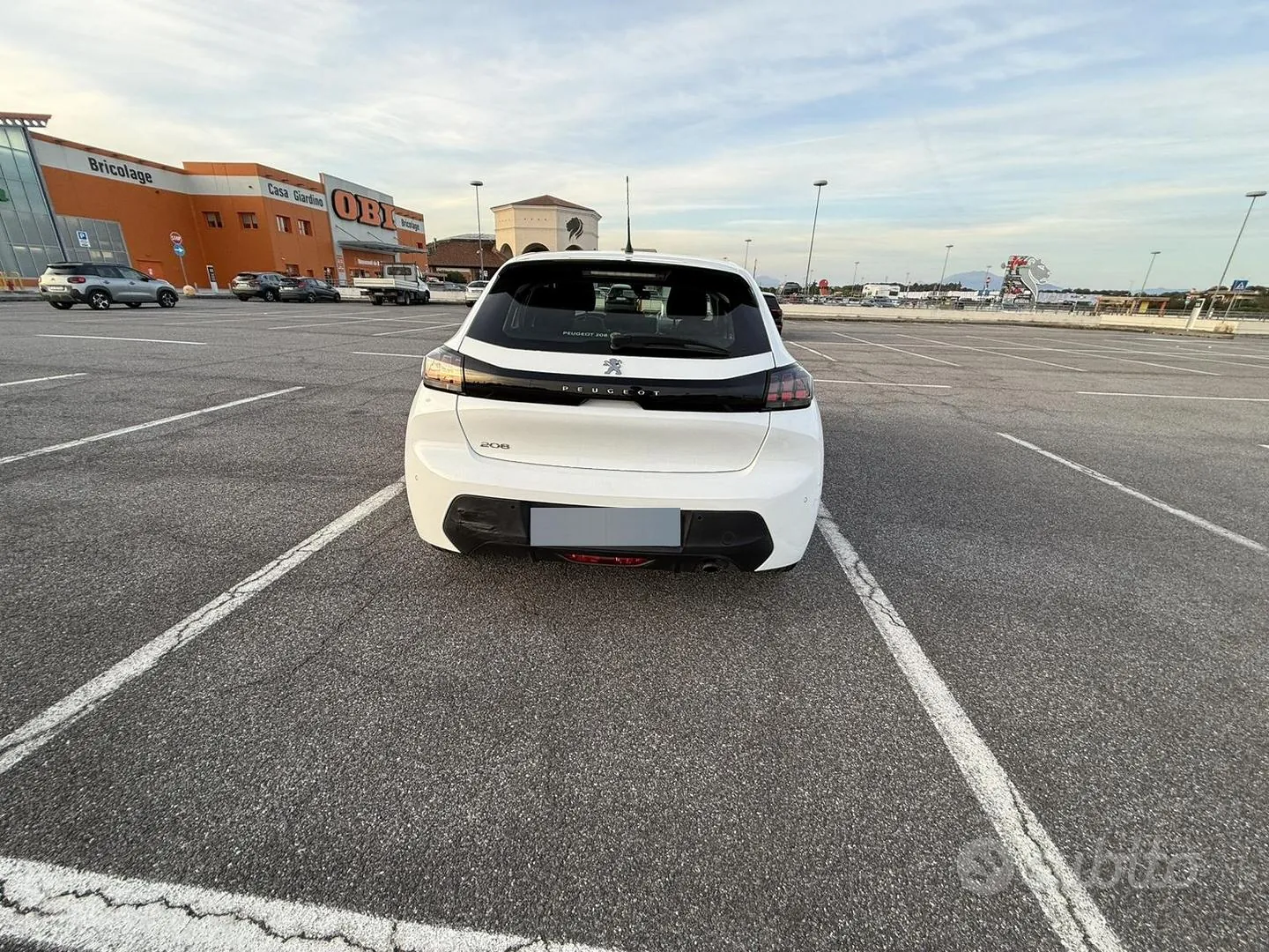 Peugeot 208 2026 photo 2