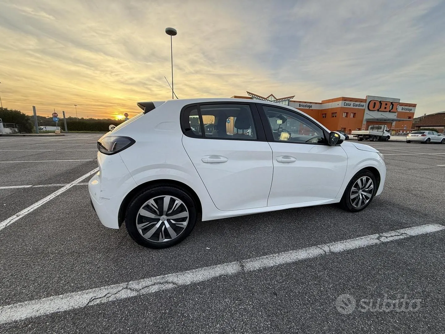 Peugeot 208 2026 photo 3