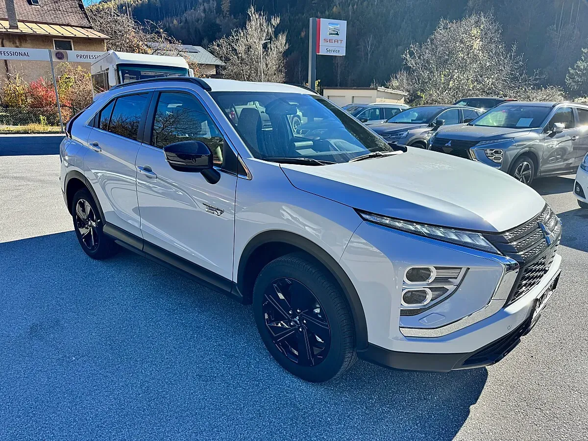Mitsubishi Eclipse Cross 2024 photo 3