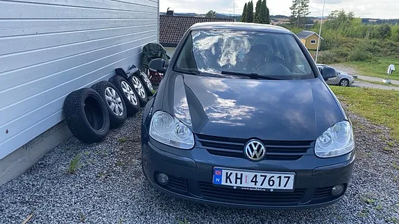 Volkswagen Golf V