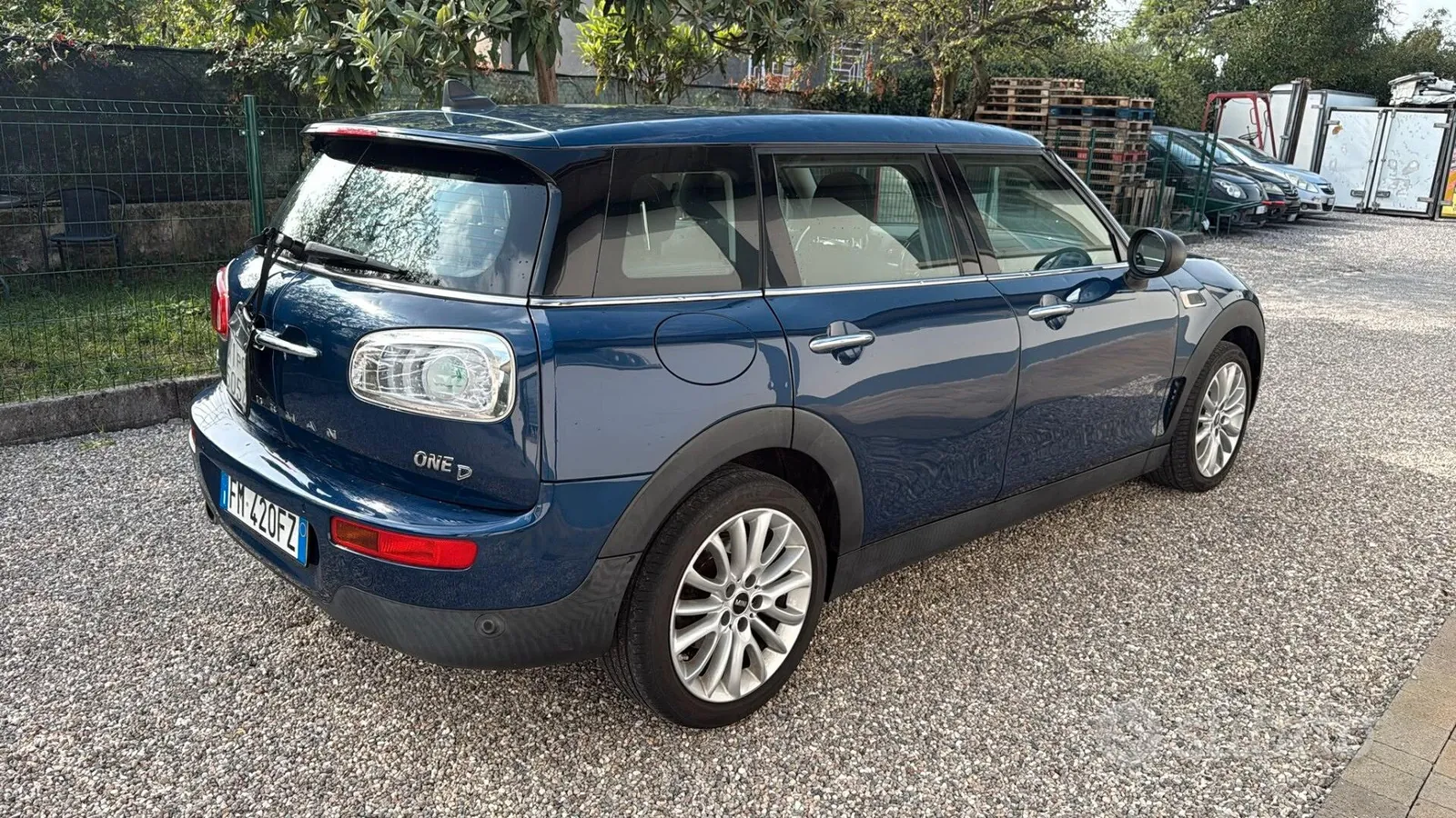 Mini Mini Clubman 2016 photo 4