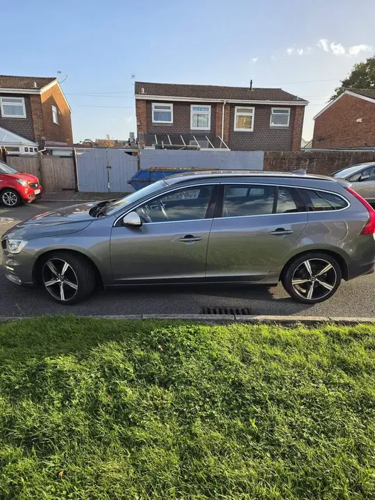 Volvo V60 2017 photo 4
