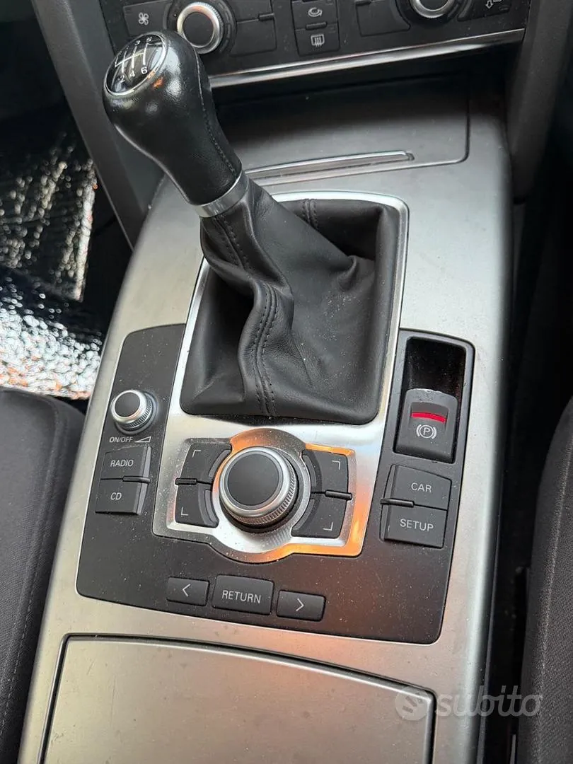 Audi A6 2010 photo 4