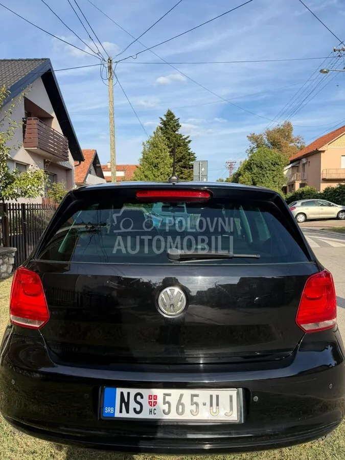 Volkswagen Polo 2012 photo 4