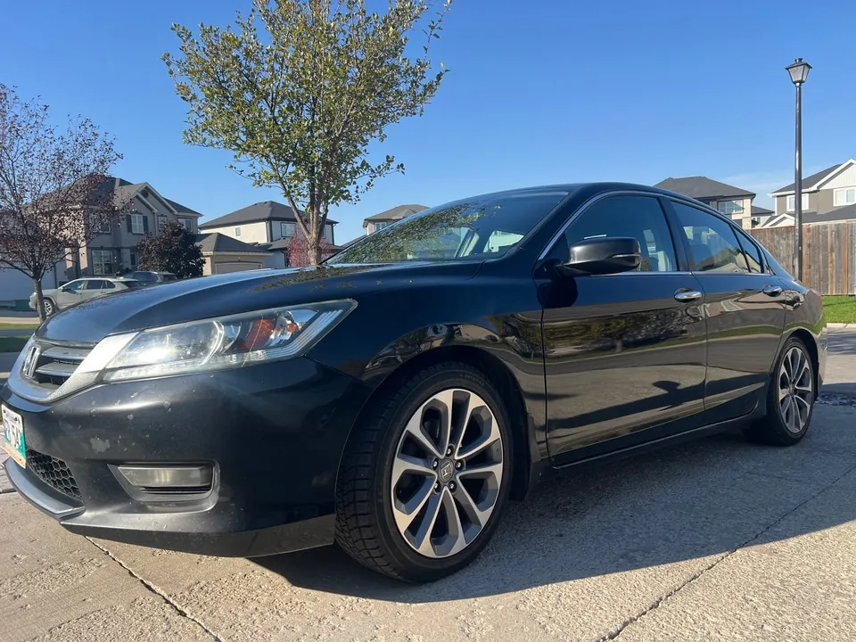 Honda Accord 2014 photo 2