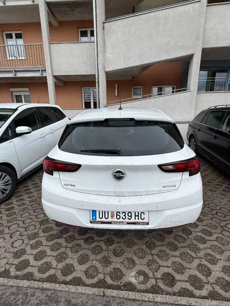 Opel Astra 2016 photo 2