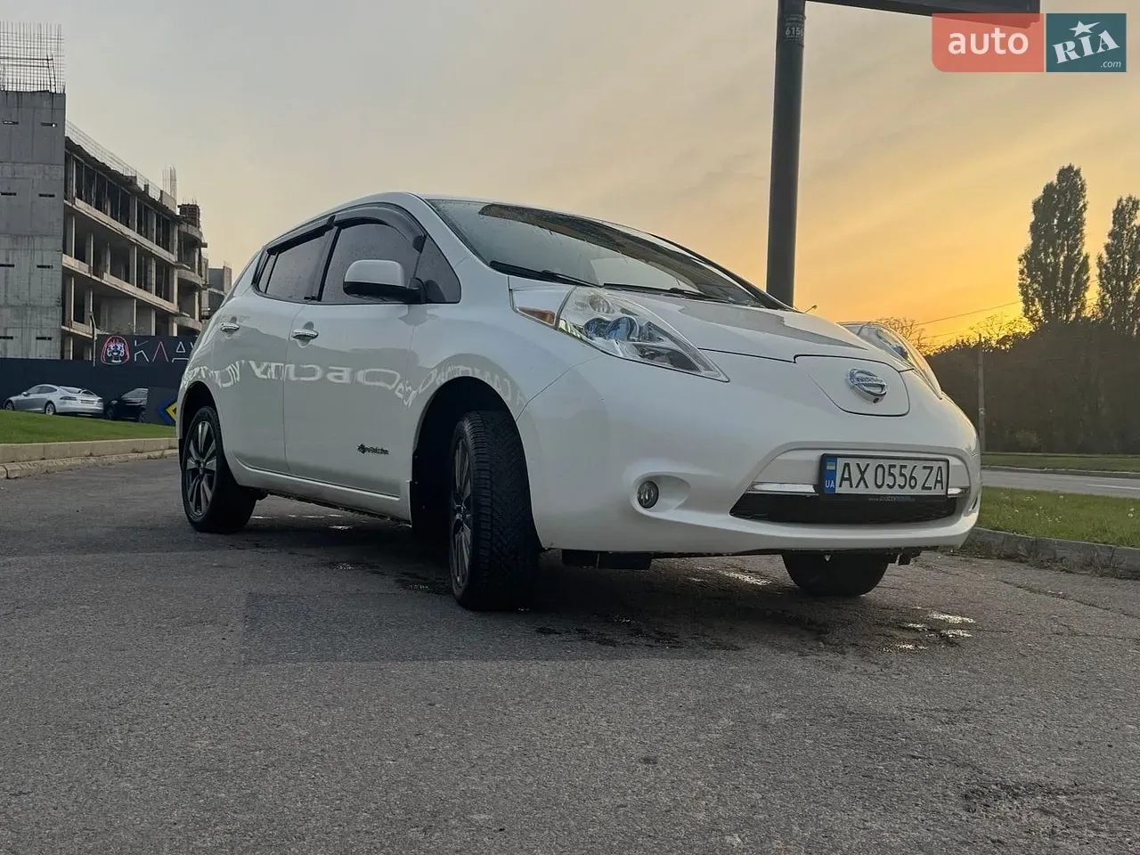 Nissan Leaf 2014 photo 4
