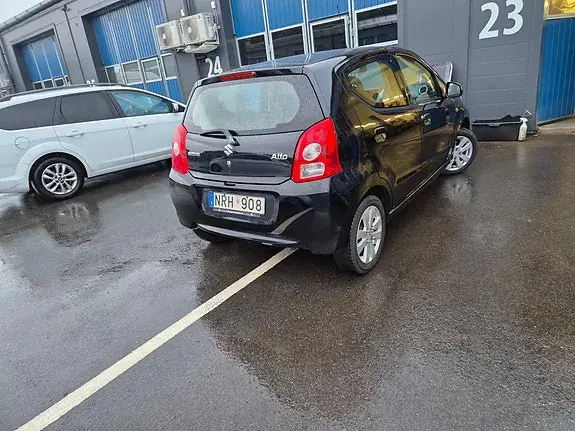 Suzuki Alto 2009 photo 2