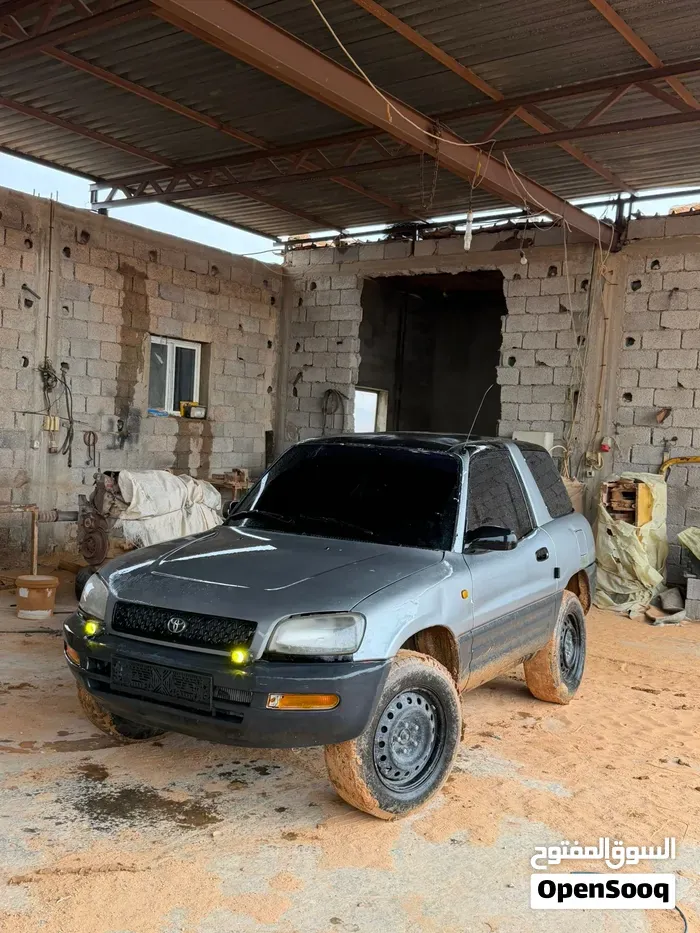Toyota Rav 4 2000 photo 2