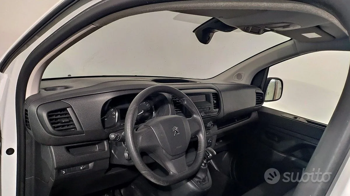 Peugeot Expert 2023 photo 2