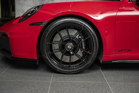 Porsche 911 2025 photo 3