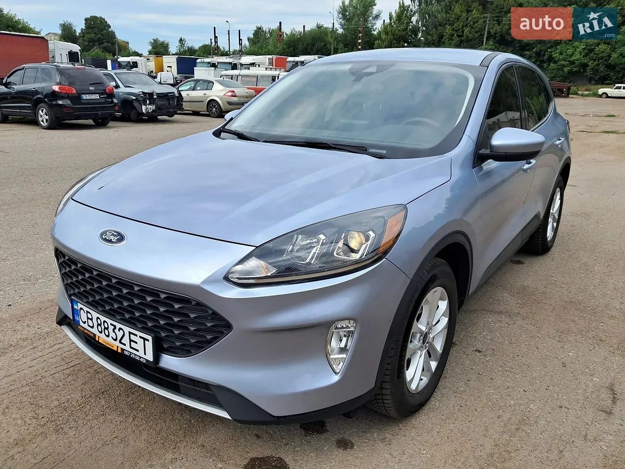Ford Escape 2022 photo 2