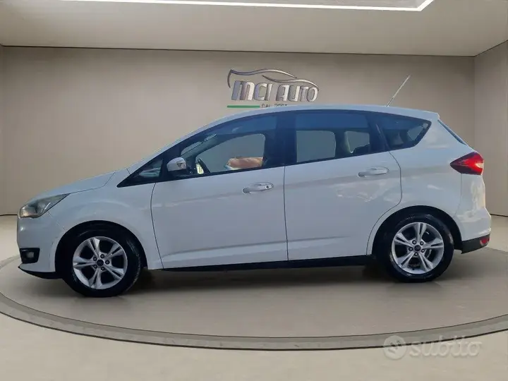Ford C-Max 2016 photo 2