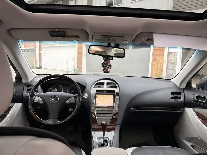 Lexus Es 2011 photo 4