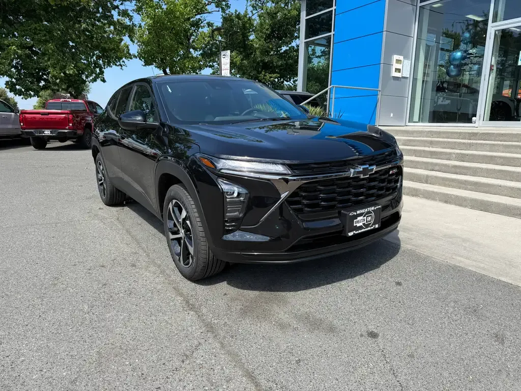 Chevrolet Trax 2026 photo 2