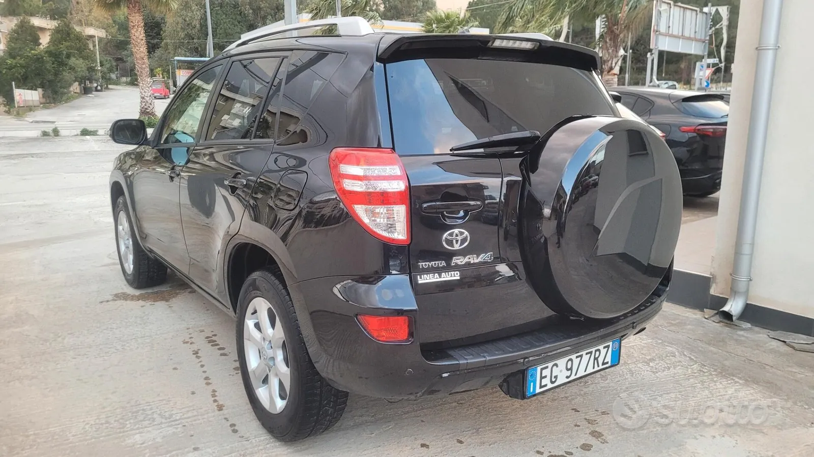 Toyota Rav4 2011 photo 3