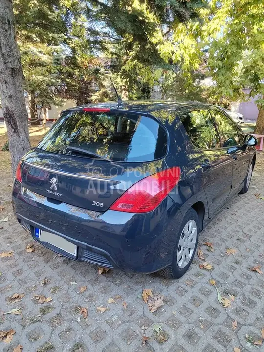 Peugeot 308 2013 photo 2