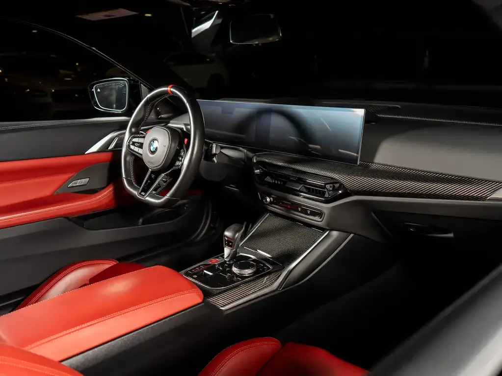 BMW M4 2025 photo 4
