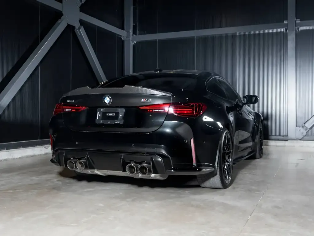 BMW M4 2025 photo 3