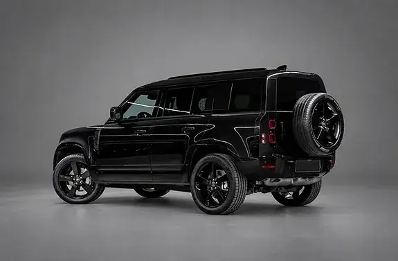 Land Rover Defender 110 2025 photo 3