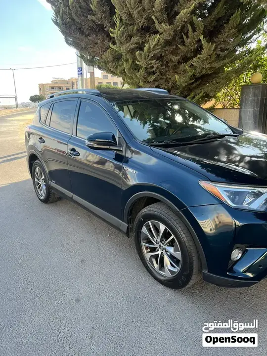 Toyota Rav4 2017 photo 4