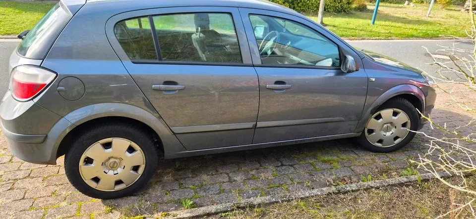 Opel Astra H