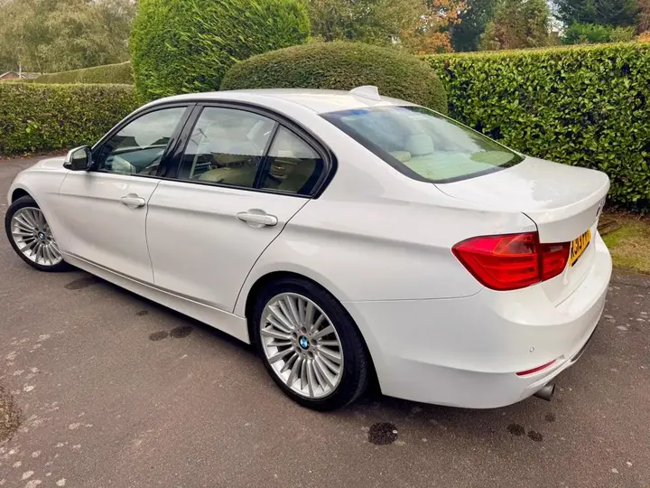 BMW 3 Series 2013 photo 4