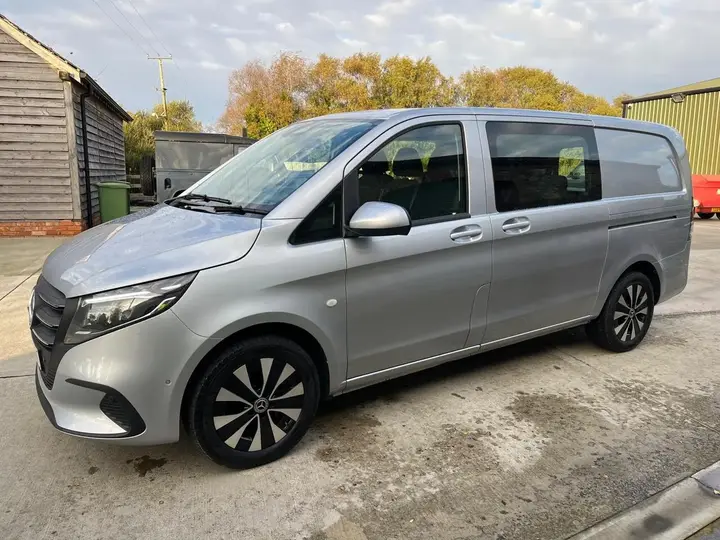 Mercedes-Benz Vito 2025 photo 3