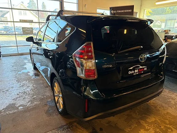 Toyota Prius 2017 photo 4