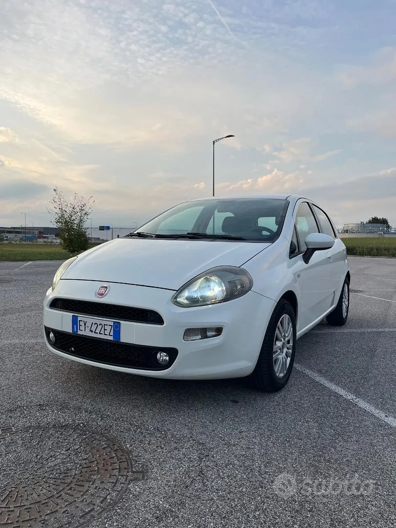 Fiat Punto 2015 photo 5