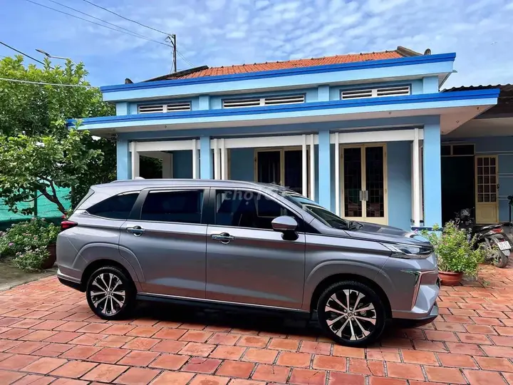 Toyota Veloz Cross 2025 photo 3