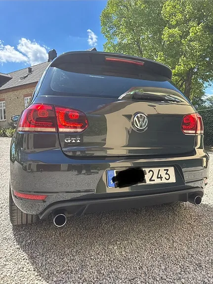 Volkswagen Golf 2011 photo 4