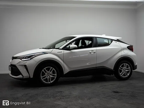 Toyota C-Hr 2021 photo 2