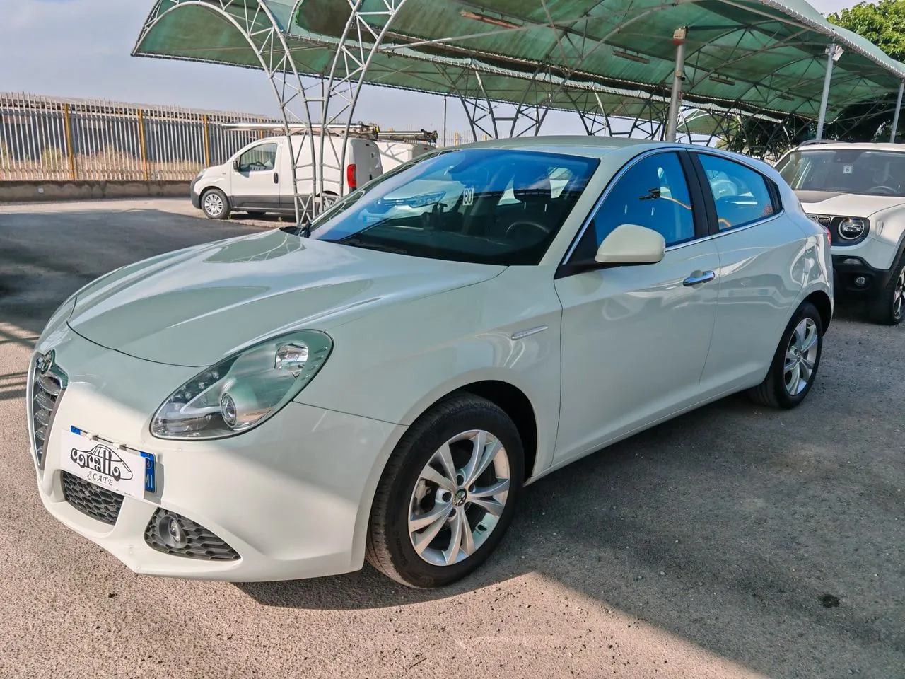Alfa Romeo Giulietta 2014 photo 2