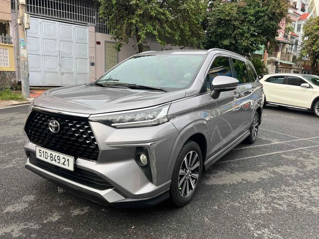 Toyota Veloz Cross 2024 photo 3