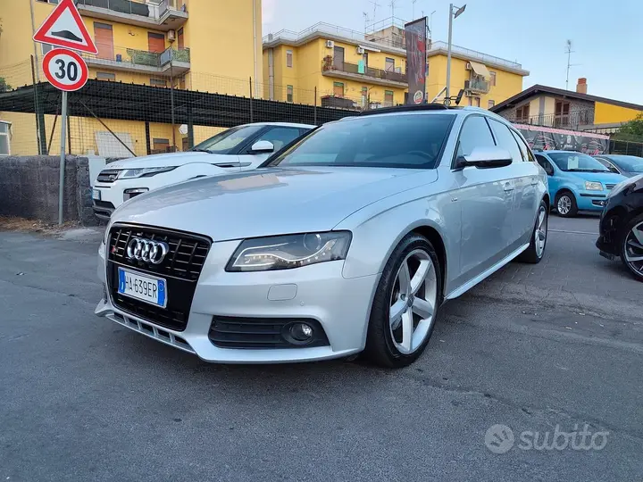 Audi A4 Avant 2010 photo 4
