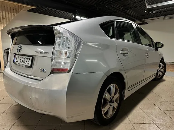 Toyota Prius 2010 photo 5