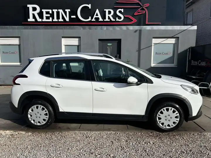 Peugeot 2008 Allure 2016 photo 2
