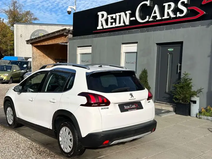 Peugeot 2008 Allure 2016 photo 4