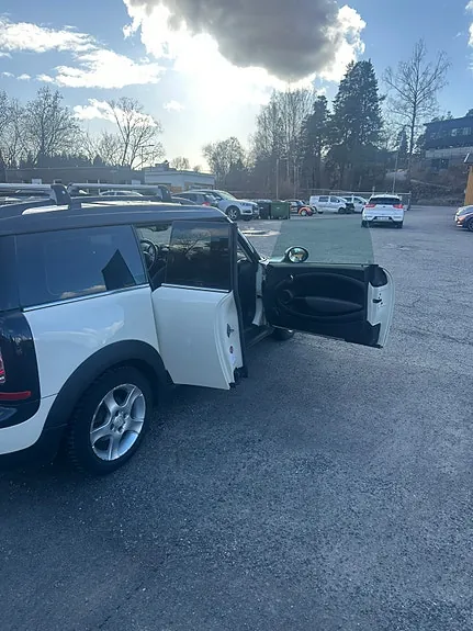 Mini Clubman Cooper D 2011 photo 5