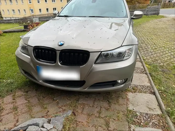 BMW 318I