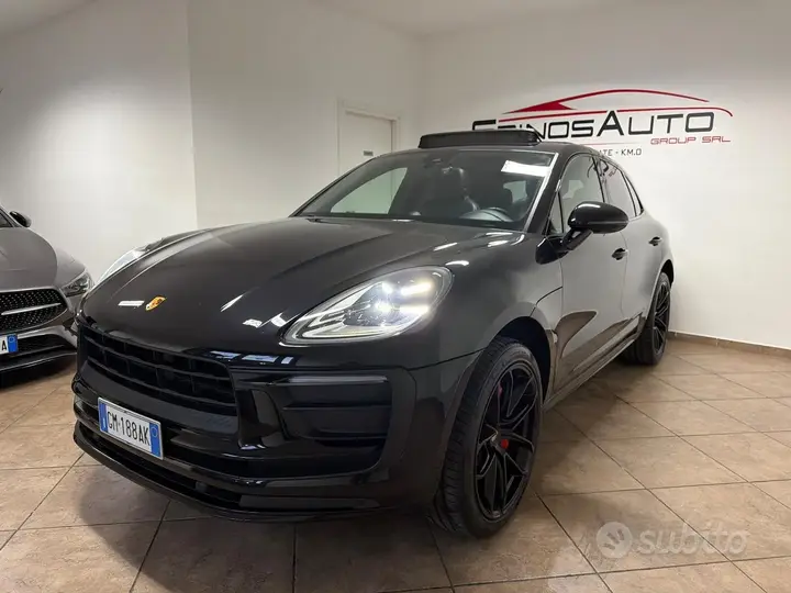 Porsche Macan 2022 photo 2