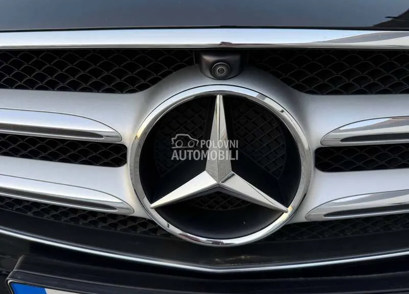 Mercedes-Benz E-Class 2019 photo 4